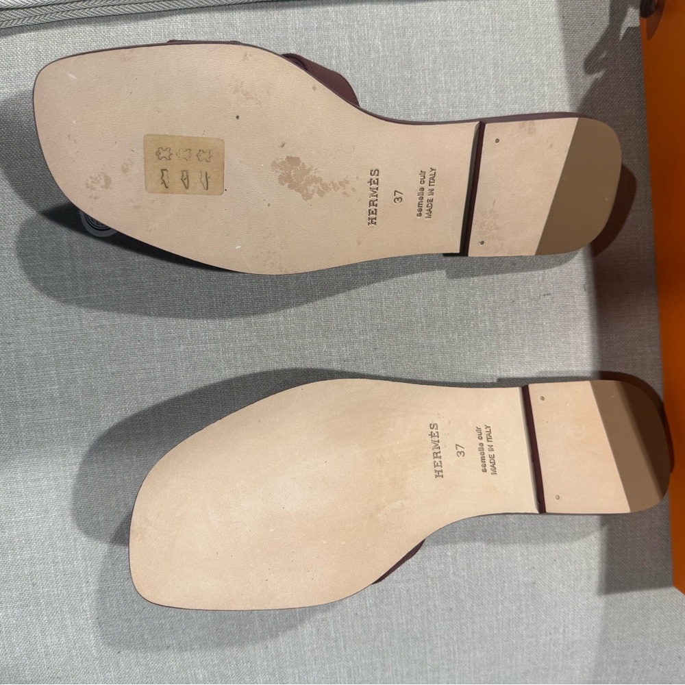Never worn Oran Sandals, rouge h size 7 / 37 - Picture 2 of 5